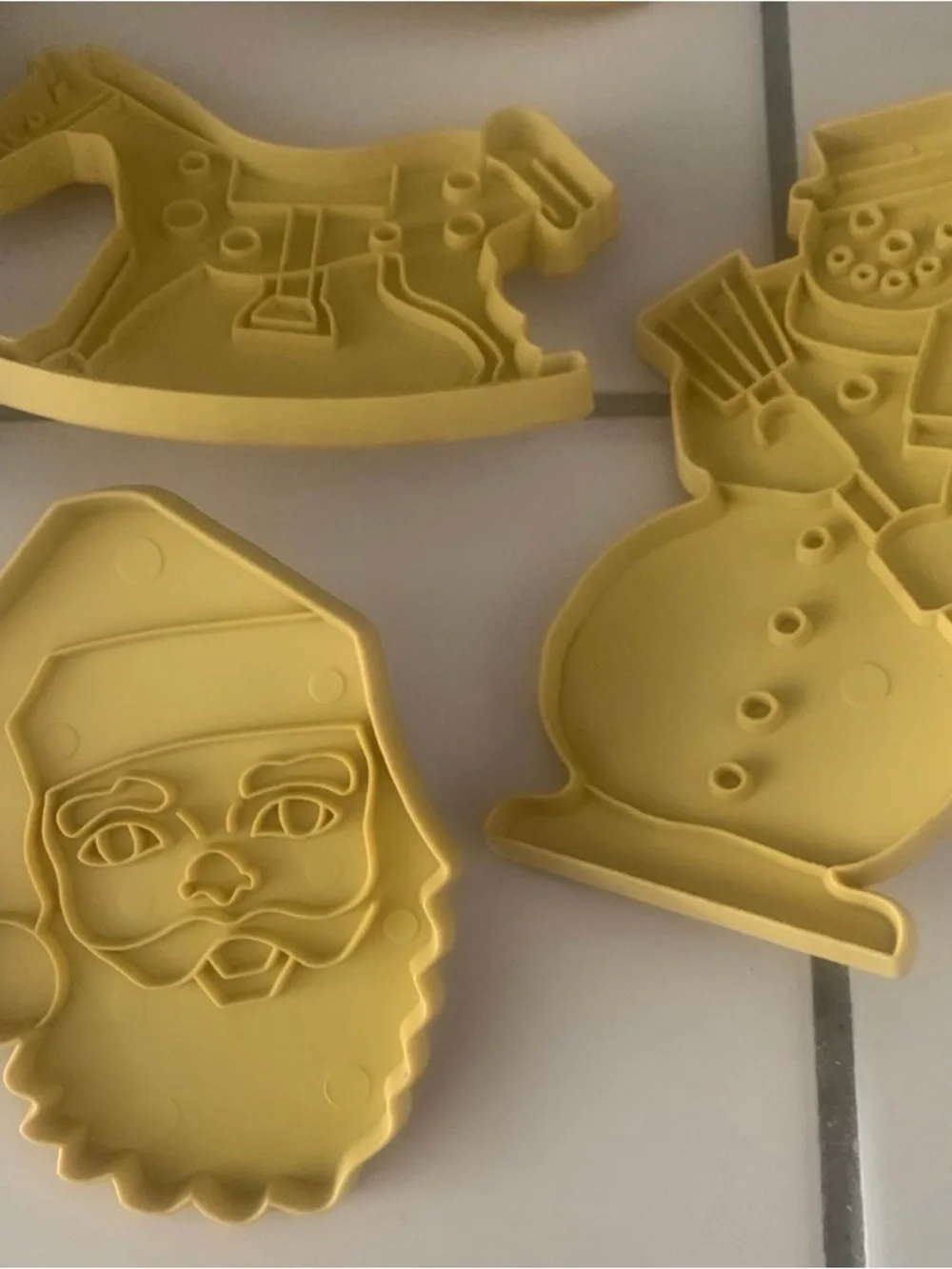 FINAL PRICE Vintage Yellow Stanley Cookie Cutters